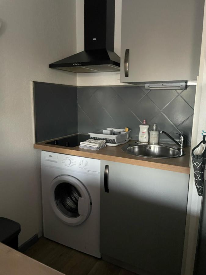 Les Palmiers A 700m De La *