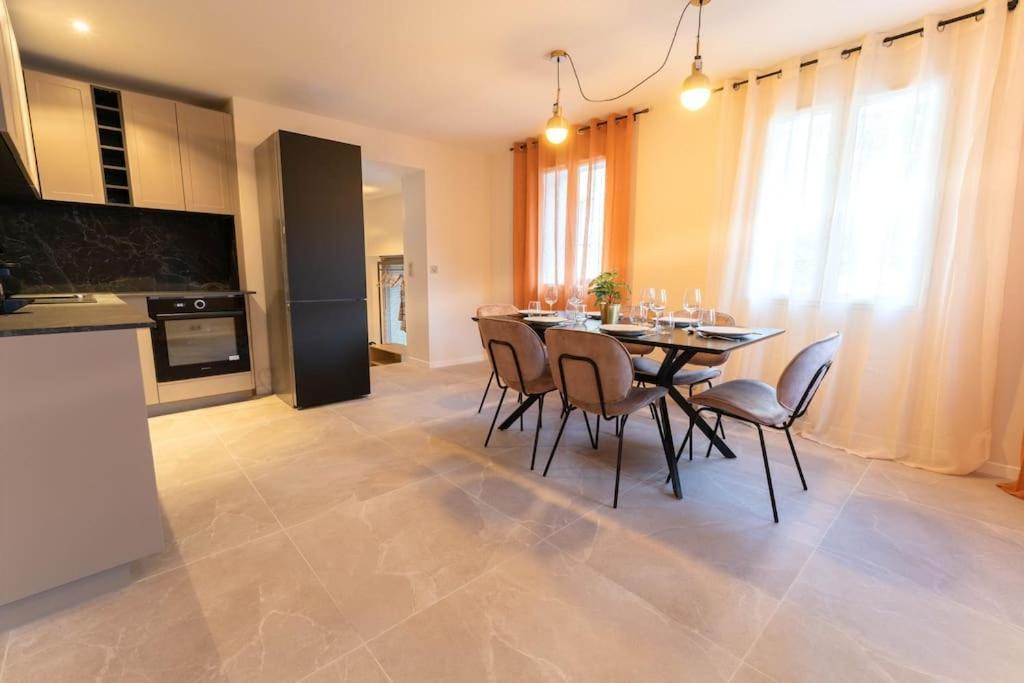 Luxury Room, Parking, Wifi, Jacuzzi, Balneo * Nice
