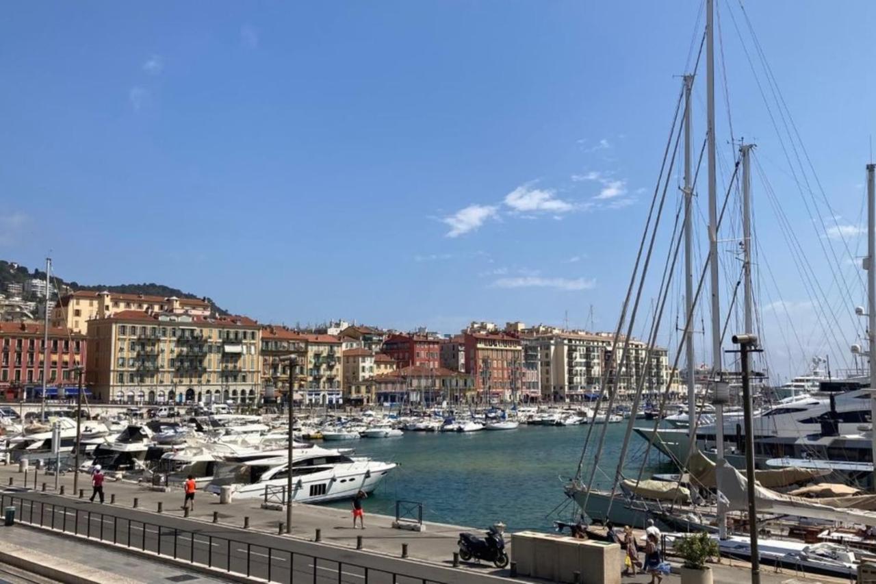 Apartment Beautiful 85m Near The Historic Center Nice