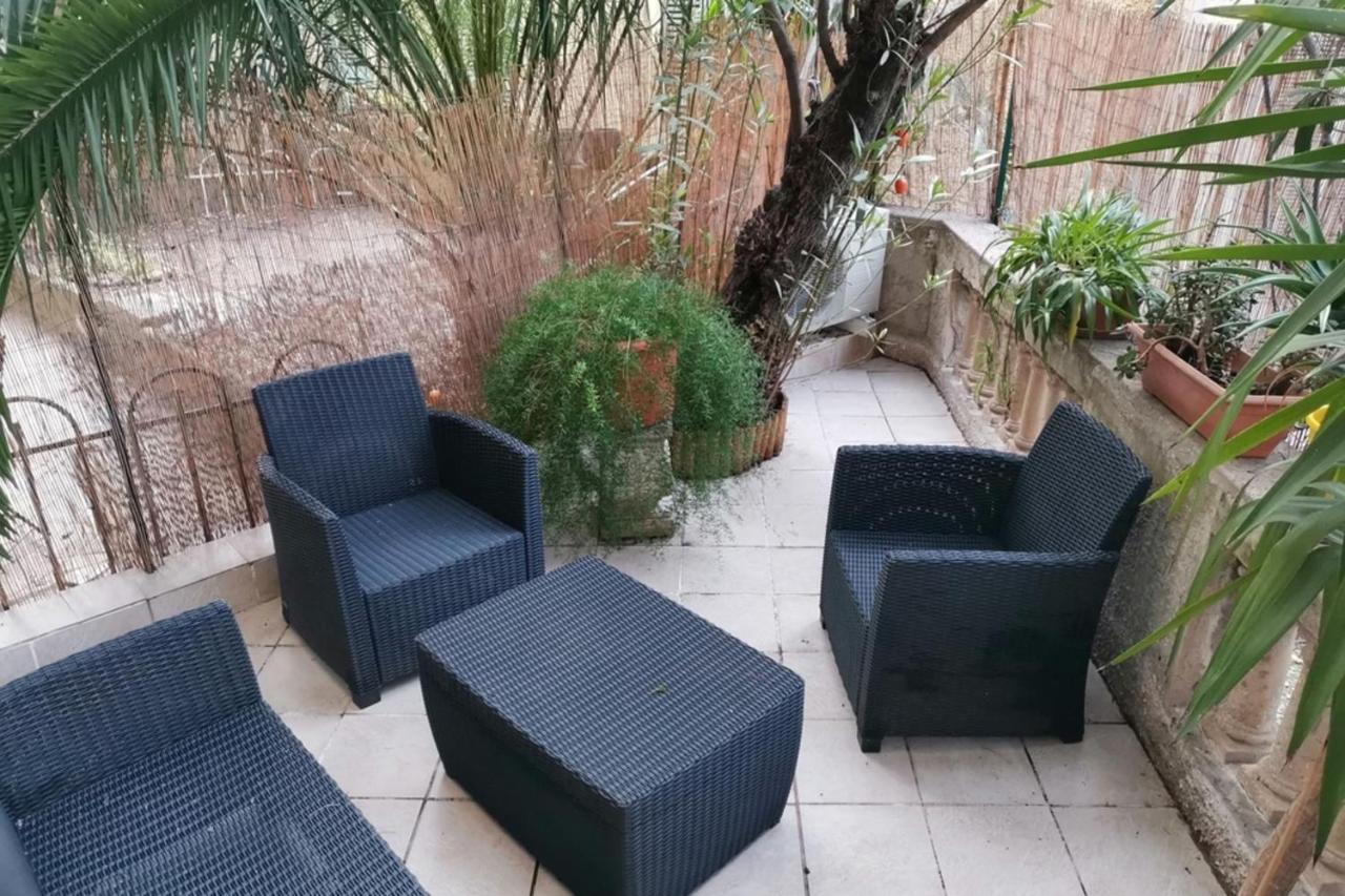 Large Studio 37 M With Terrace *