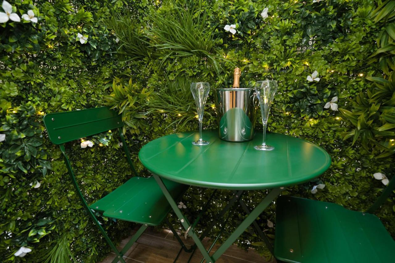 Apartment Casa Alma. Hyper Centre. Luxe.