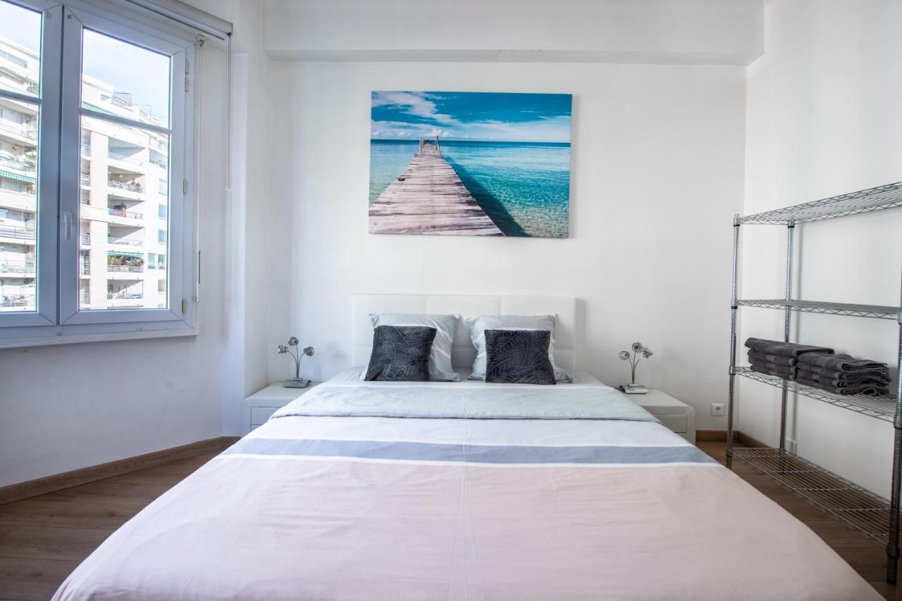Modern Sea View Apartment On Promenade Des Anglais Nice