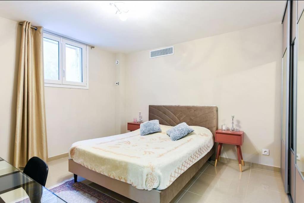Villa Paradise - 5min Walk Beach - 10min Streetcar Downtown *