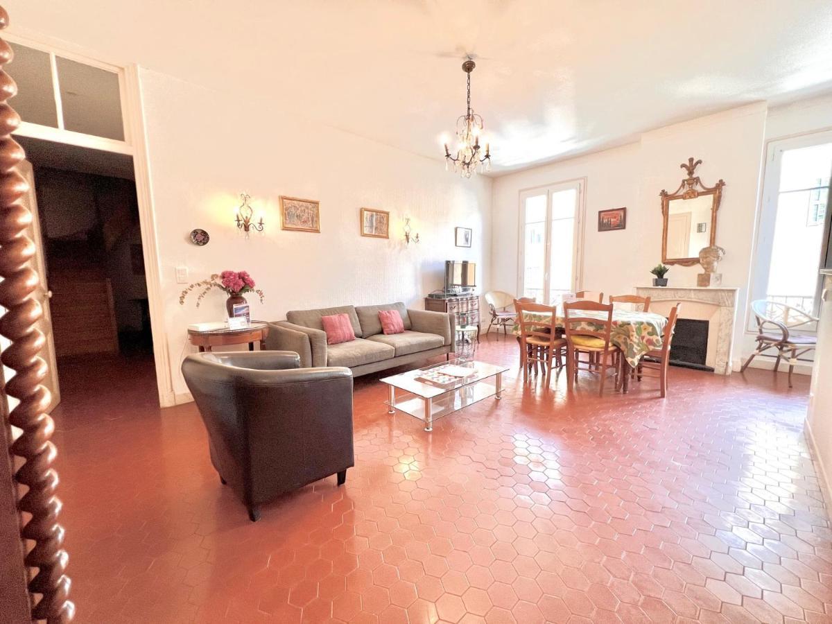 Riviera: Spacious 5-room Duplex Near Sea In Old Town Port Apartment