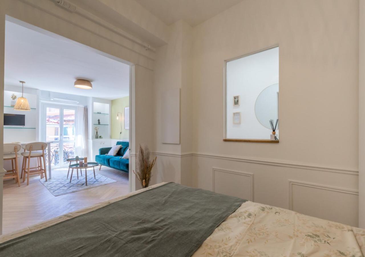 Vieux 3p D'exception ! 4 Pax, Clim, Wifi Duhaut Apartment Nice