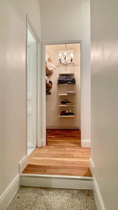 Apartment Elegant Appart' Pres Du Marche Liberation