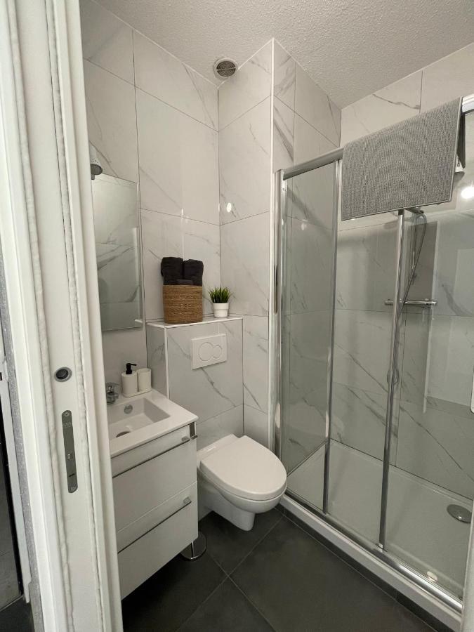 Apartment A Deux Pas De La