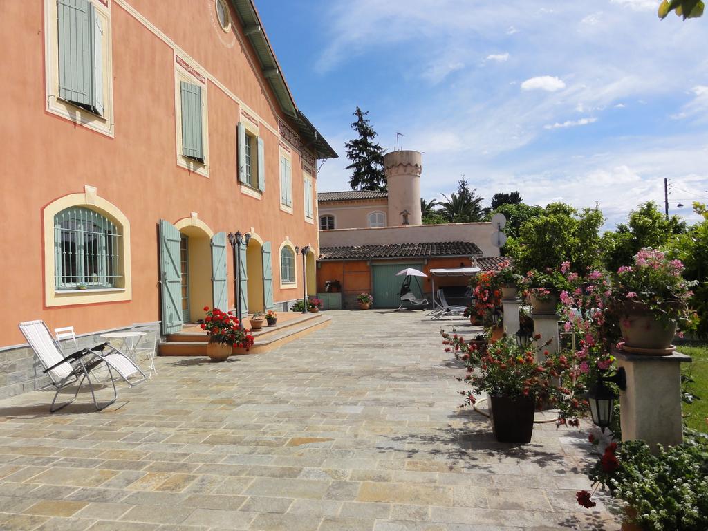 Les 13 Chimeres Holiday home