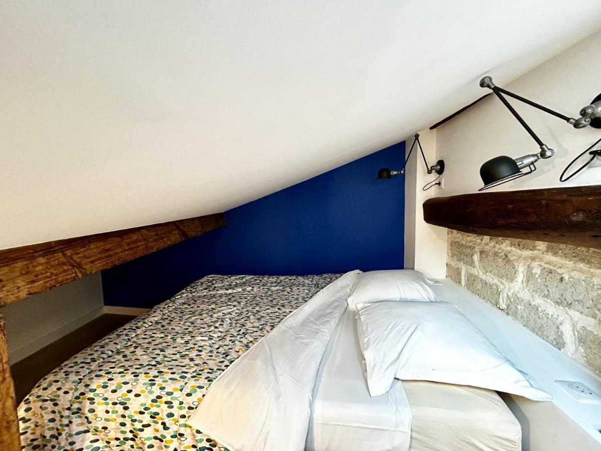Riviera: Luminous Duplex With Panoramic View Apartment Nice
