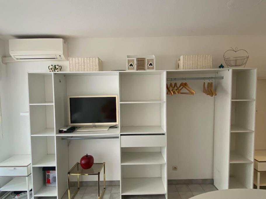 Apartment 23 M2 A Nice, 2e Ligne Du Front De