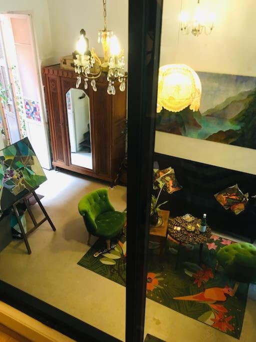 Apartamento Loft D Artistes Avec Patio Au Port De