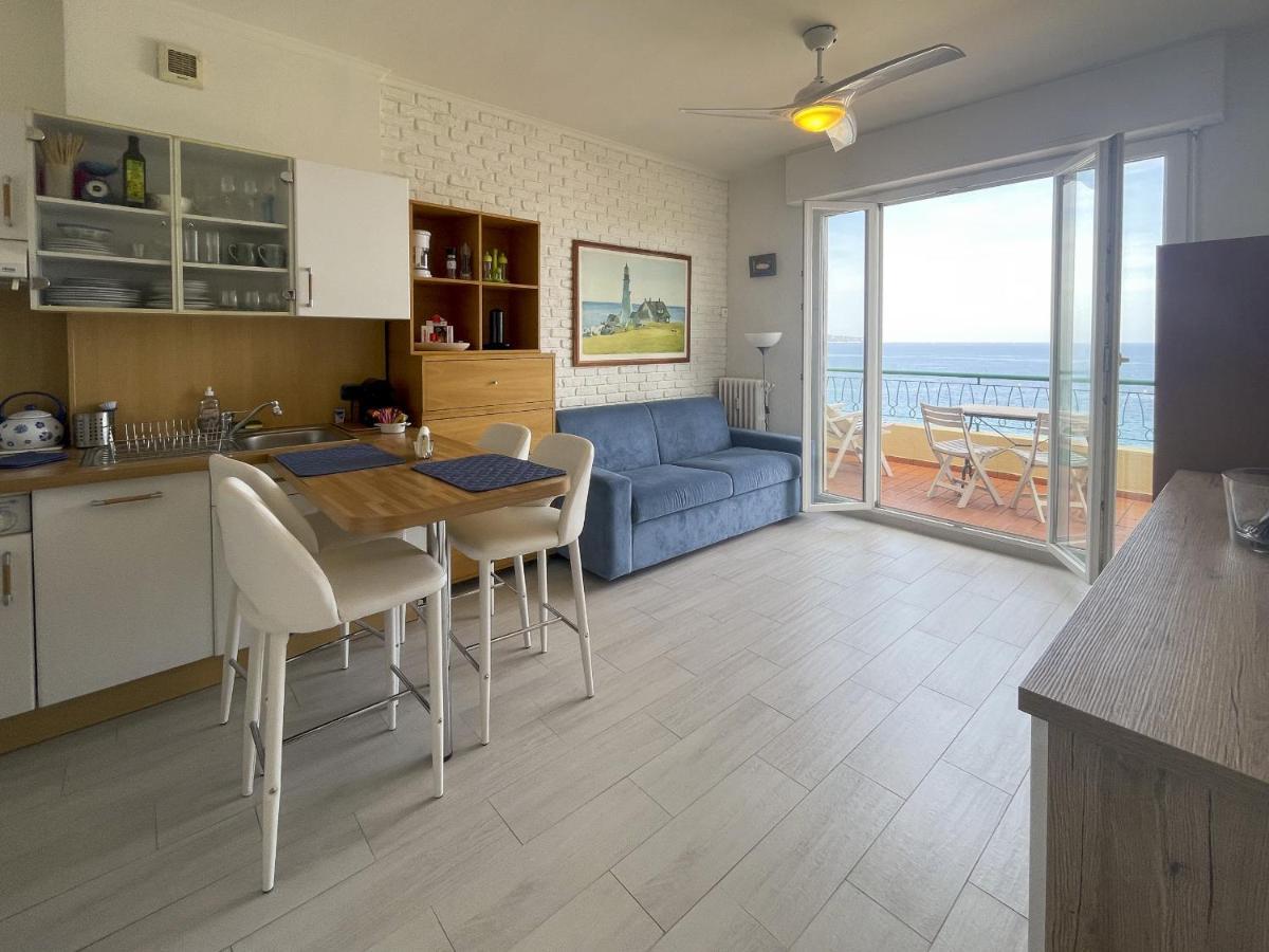 Apartment Sea View 4 Pers Wifi Ac *