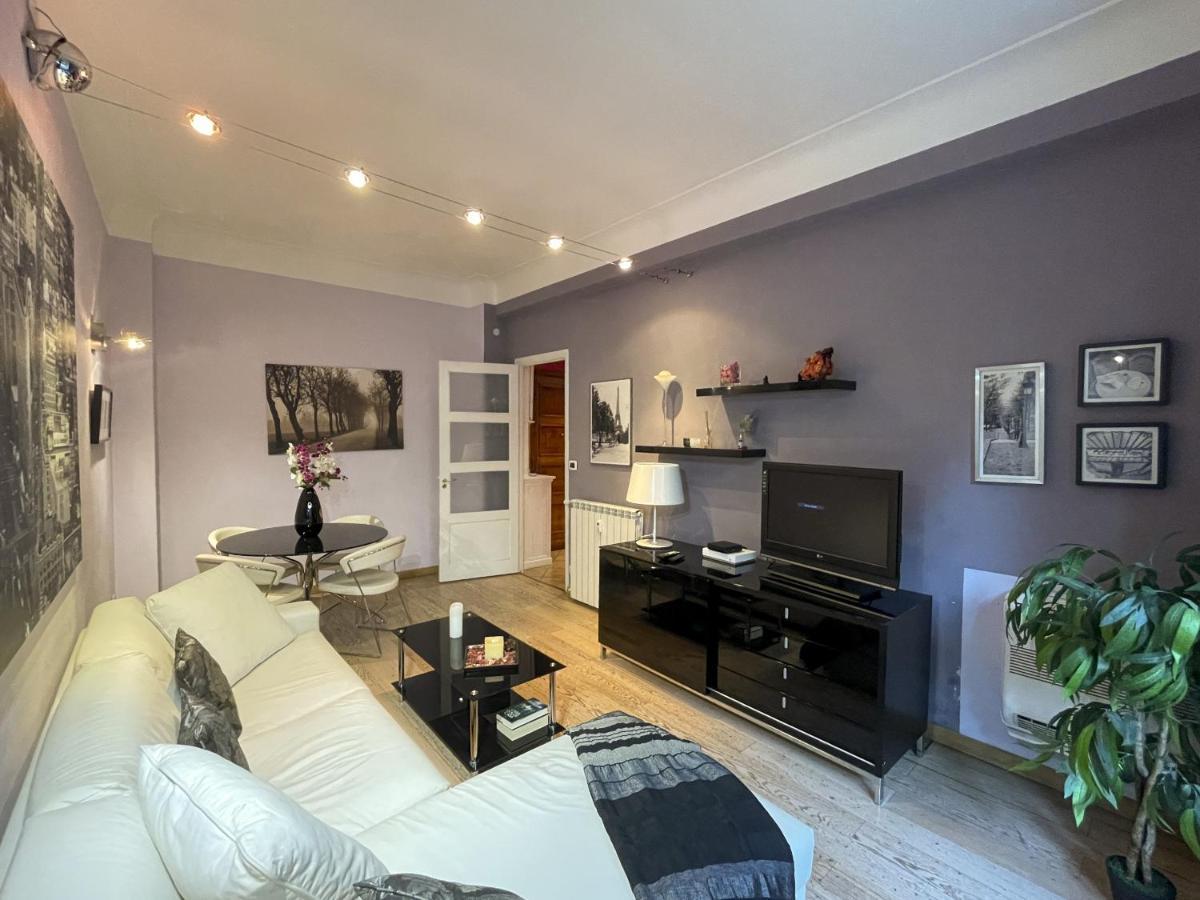 Comte De Luxury 4 Pers Parking Wifi Ac Apartment