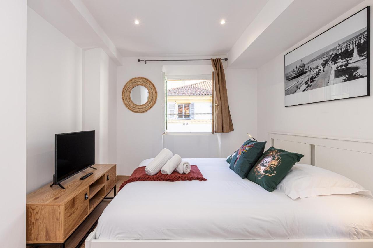 Spacious 2 Bdr Old Town Heart Apartamento Nice