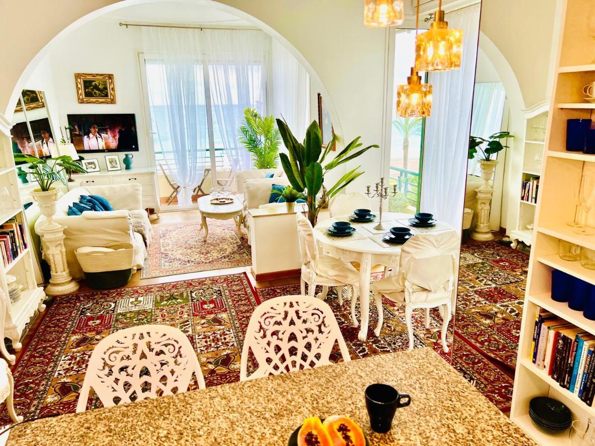 Endless Stunning Mediterranean Sea Views Promenade Des