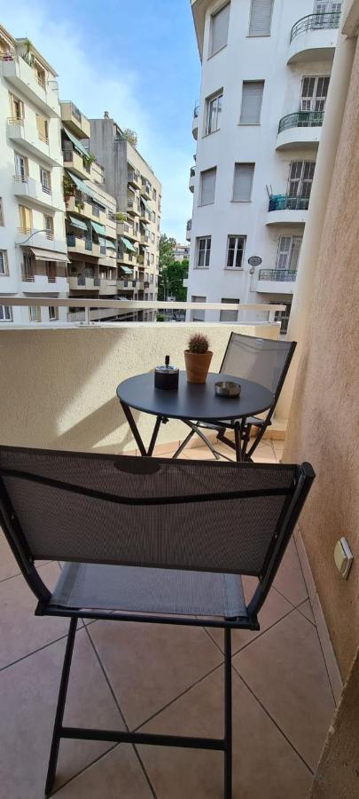 Apartment T2 Modern Near The Port - Clim Nice