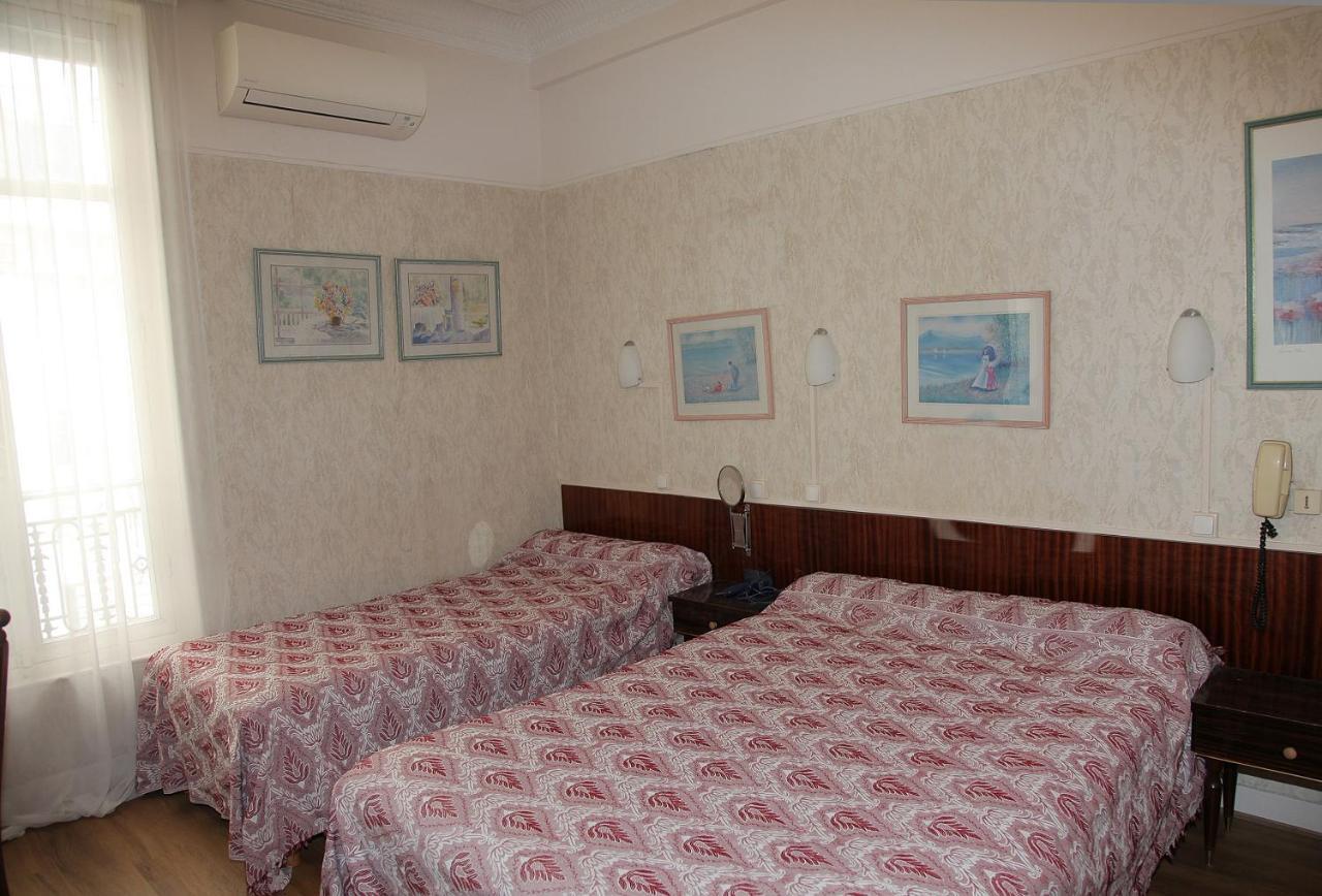 Cronstadt Hotel 3*