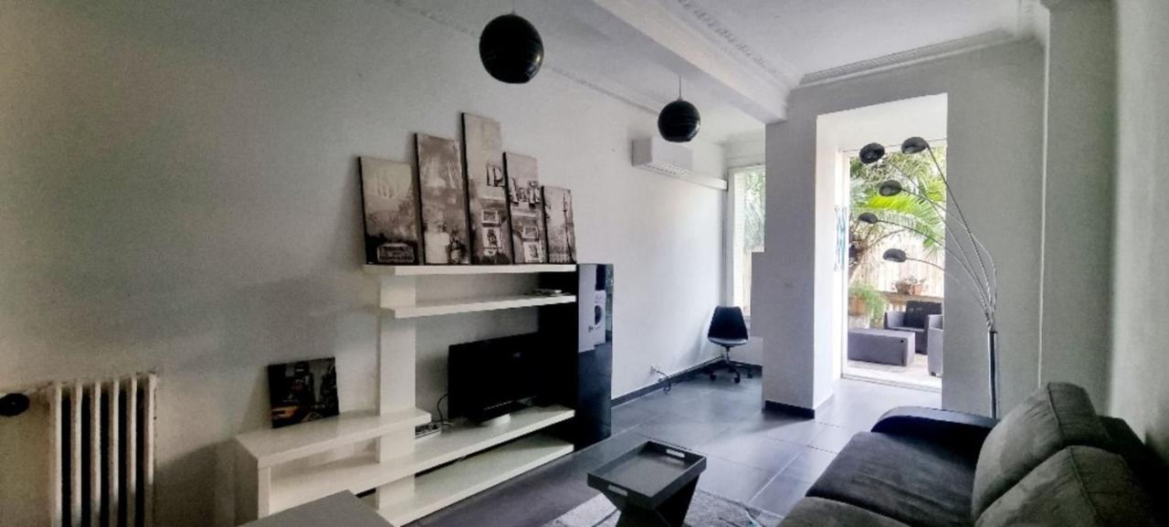 Large Studio 37 M With Terrace *