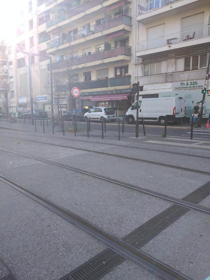 Elegant F1 Proche Tramway Et * Nice