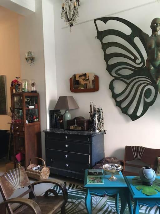 Loft D Artistes Avec Patio Au Port De