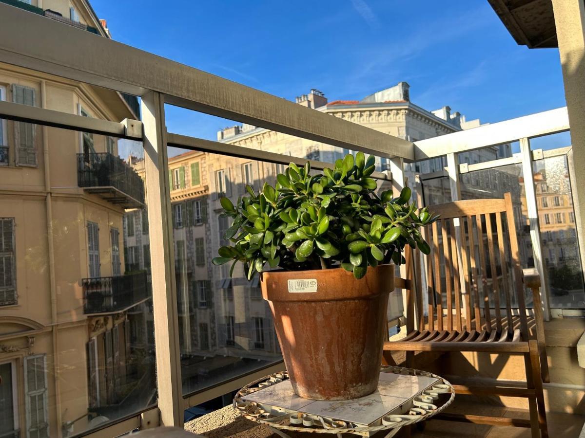 La Belle, Centre 1 Bed, 2 Terrace, Quiet Apartment *