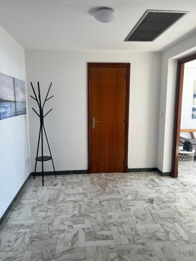 Apartment Promenade Des Anglais, 7e Etage, Vue Degagee Sur La Mer Nice