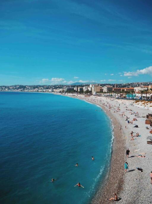Provencal House, Sea Side, Private Parking Holiday home