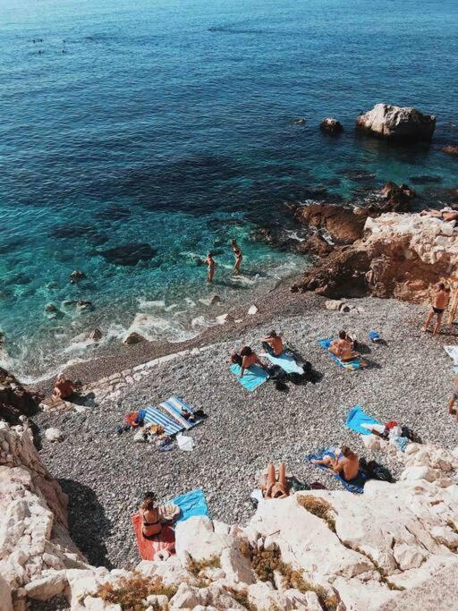 Provencal House, Sea Side, Private Parking