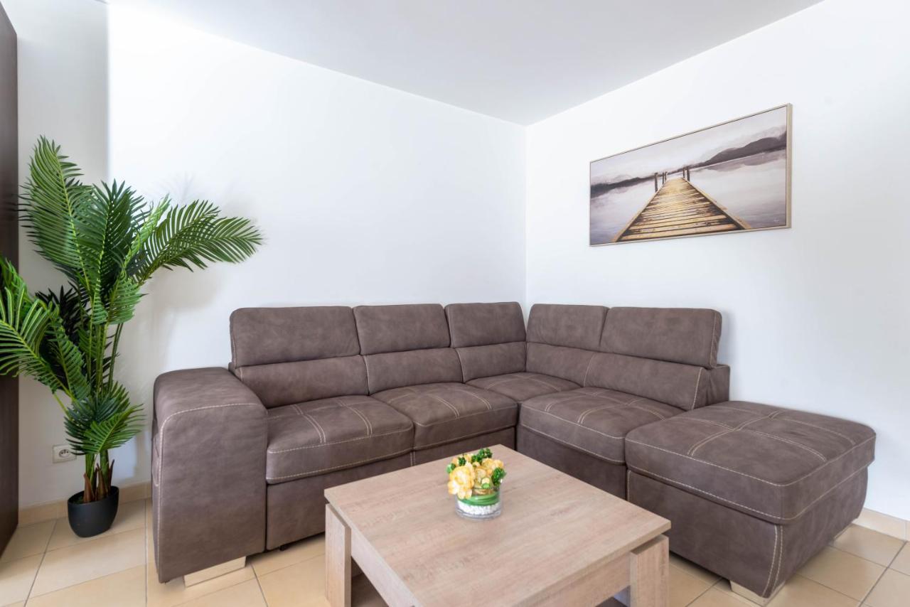 Heart Of Nice- Modern Elegant 2br Flat Big Terrace Apartment *