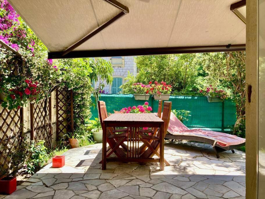 Provencal House, Sea Side, Private Parking * Nice