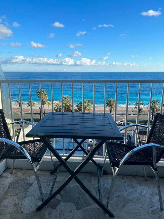 Apartment Charmant A Avec Vue Sur La Mer Et Terrasse