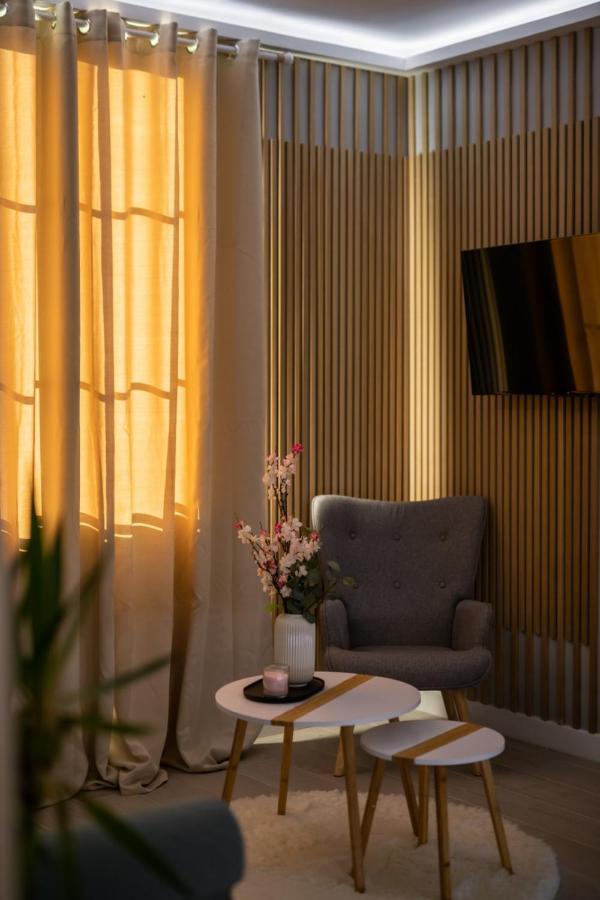 Modern - Promenade Des In *