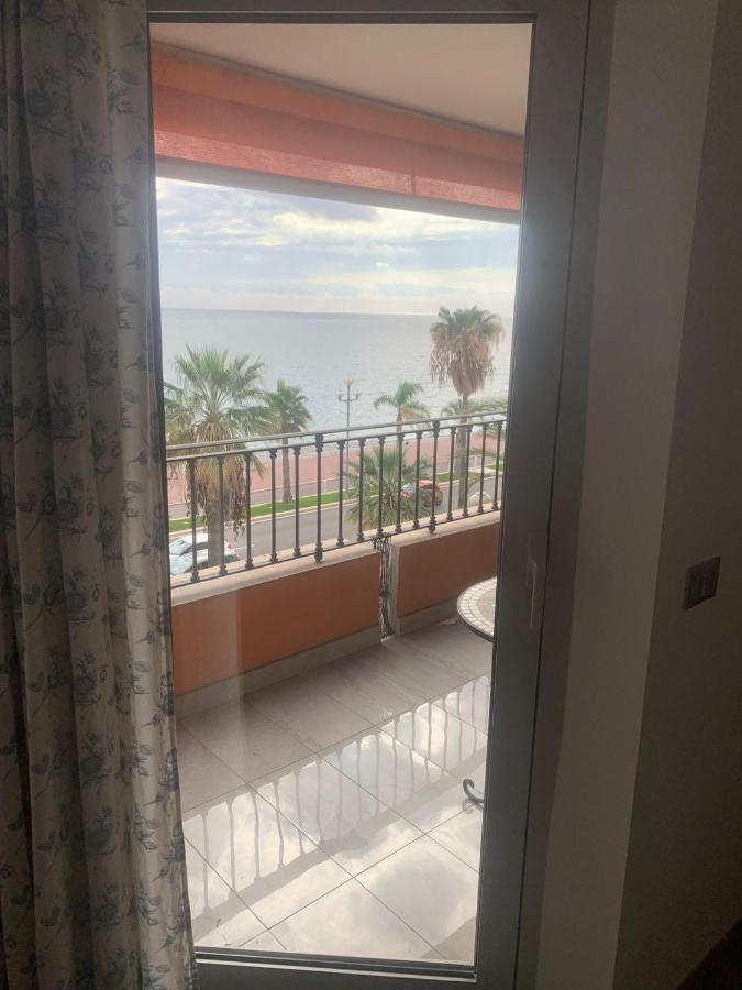 Acquamarina - Vue