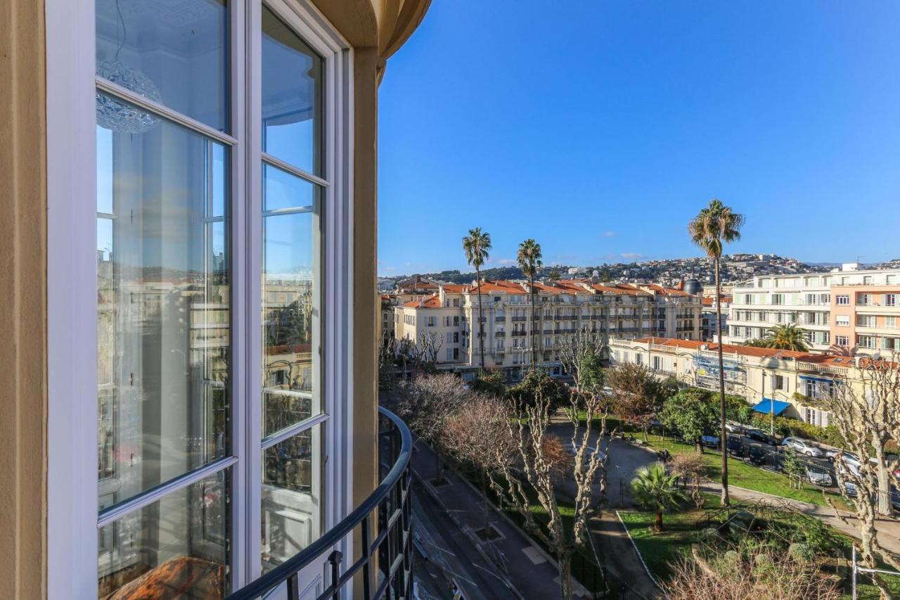 Modern Walking Distance To Beach In Carre D'or Appartement