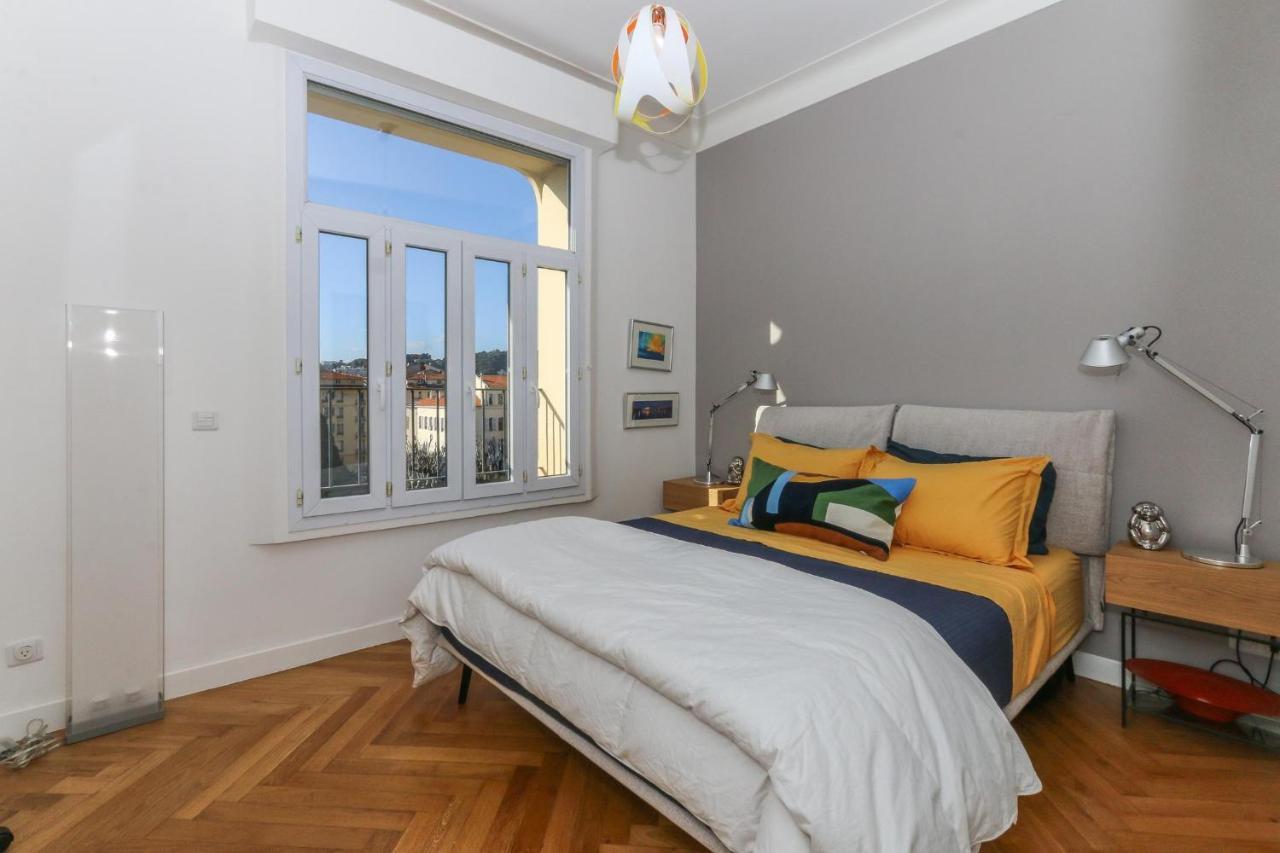 Modern Walking Distance To Beach In Carre D'or Apartment *