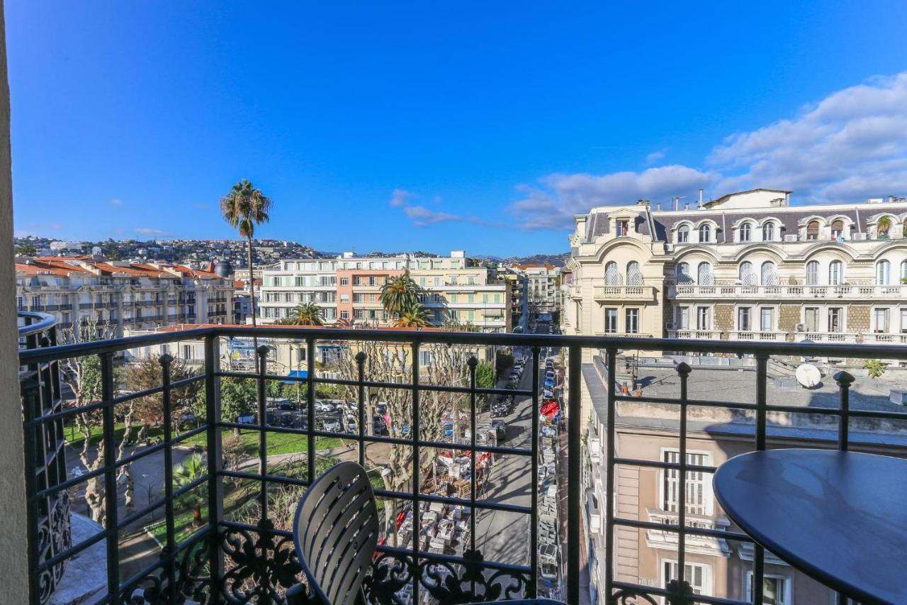 Modern Walking Distance To Beach In Carre D'or Nice