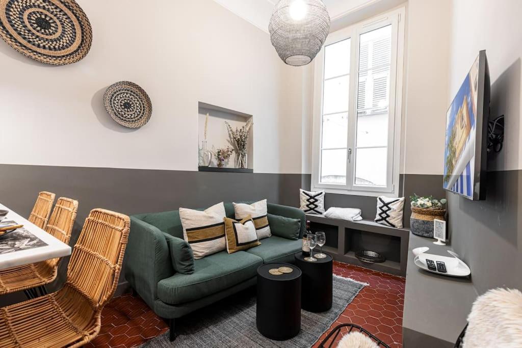Appartement La Croix - Old Town Modern Apartment - 2 Bedrooms Nice