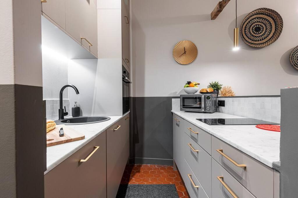 La Croix - Old Town Modern Apartment - 2 Bedrooms Appartement Nice