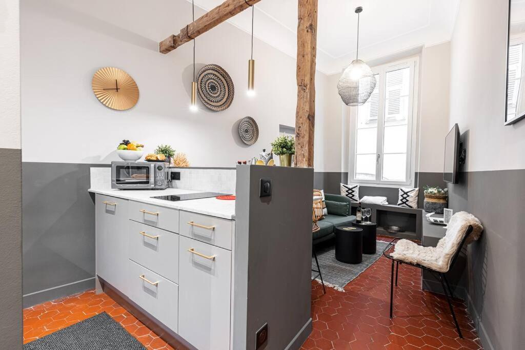 Appartement La Croix - Old Town Modern Apartment - 2 Bedrooms *