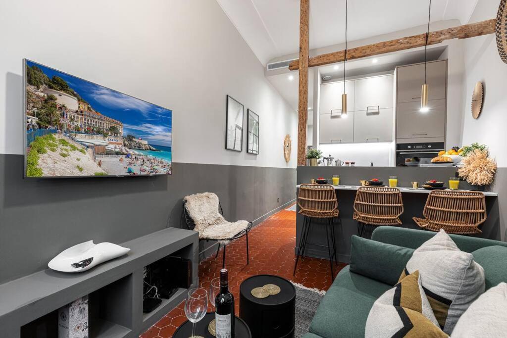 Appartement La Croix - Old Town Modern Apartment - 2 Bedrooms Nice