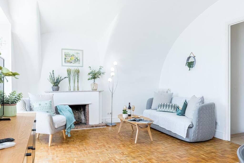 Ponchette - Independent House Promenade Des Anglais * Nice
