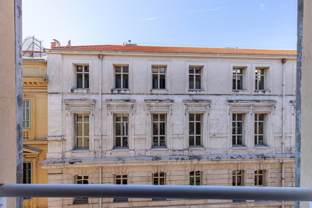 Prefecture 15 - Old Town Duplex 2 Doubles Beds * Nice