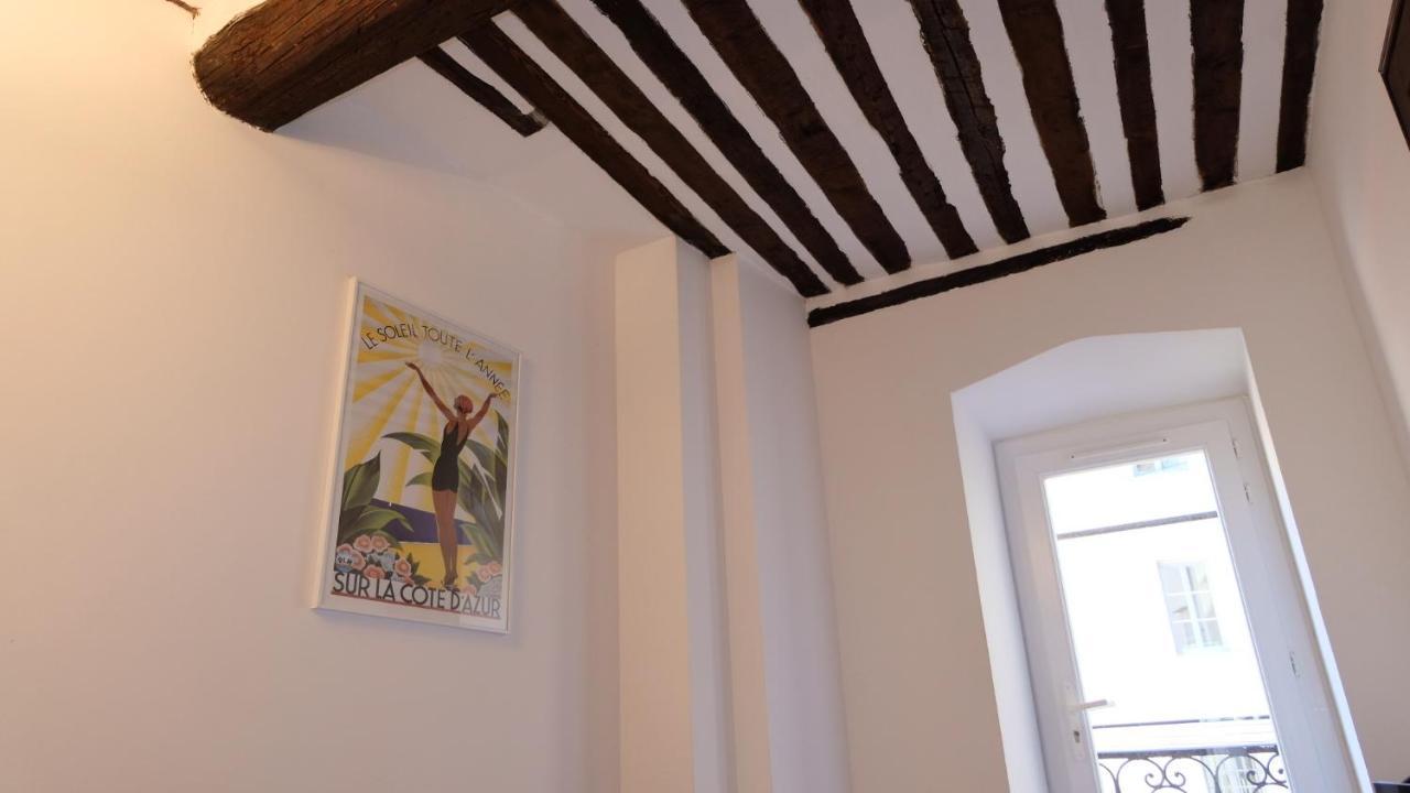 Rue Neuve Apartment