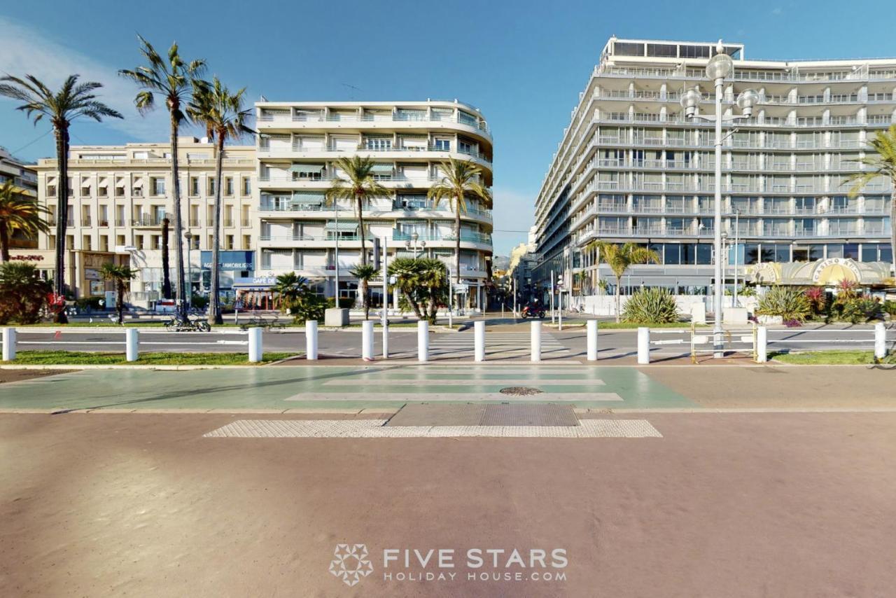 Grand Promenade Five Stars House Apartamento