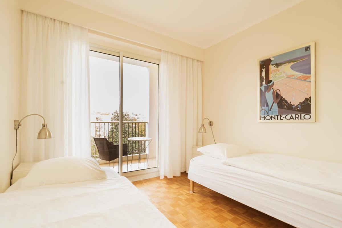 Apartment Exceptionnel 4 Pieces Vue Panoramique Baie Des Anges Proche