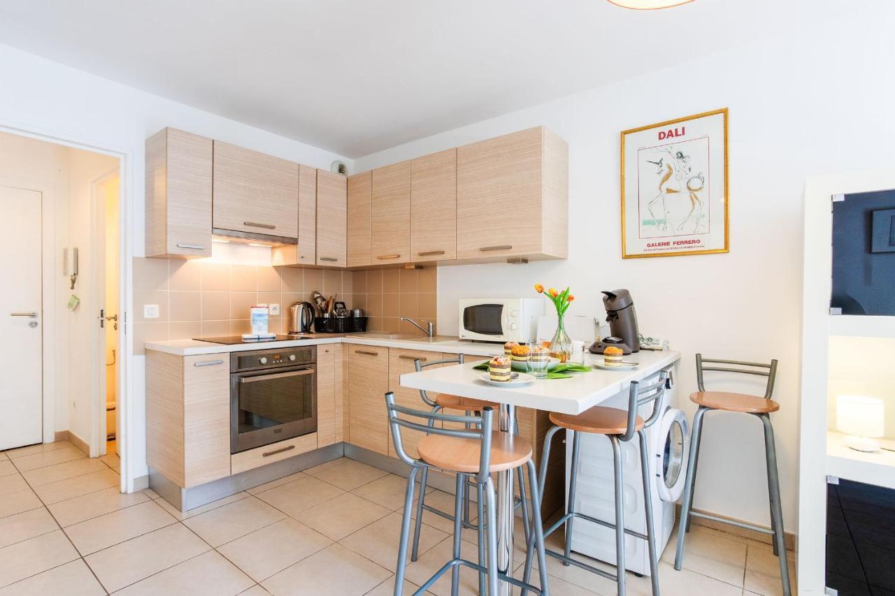 Victor Hugo Ap4159 Nice, By Riviera Homes Nice