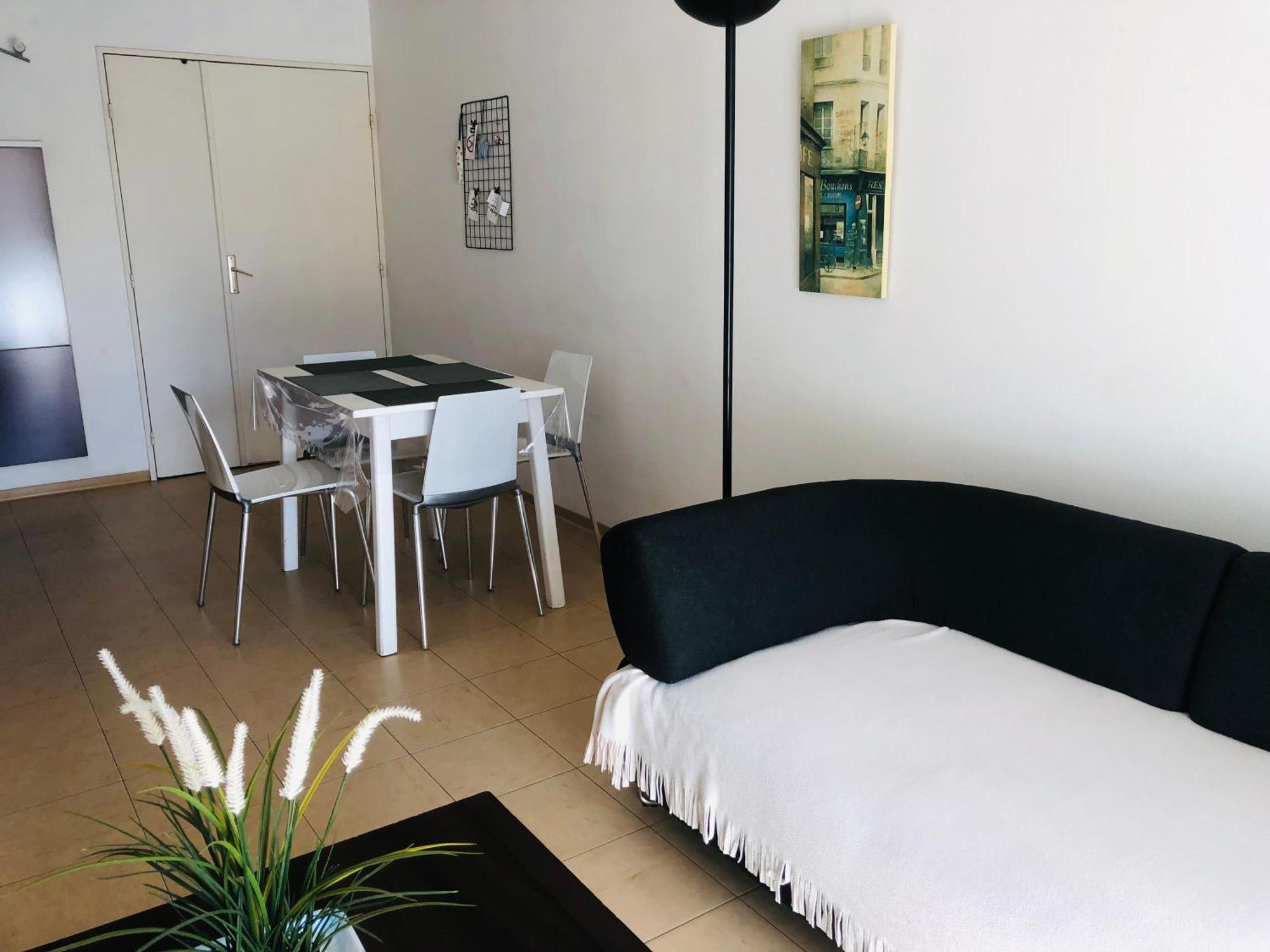 Le Californie Cote D'azur Les Pieds Dans L'eau Appartement *