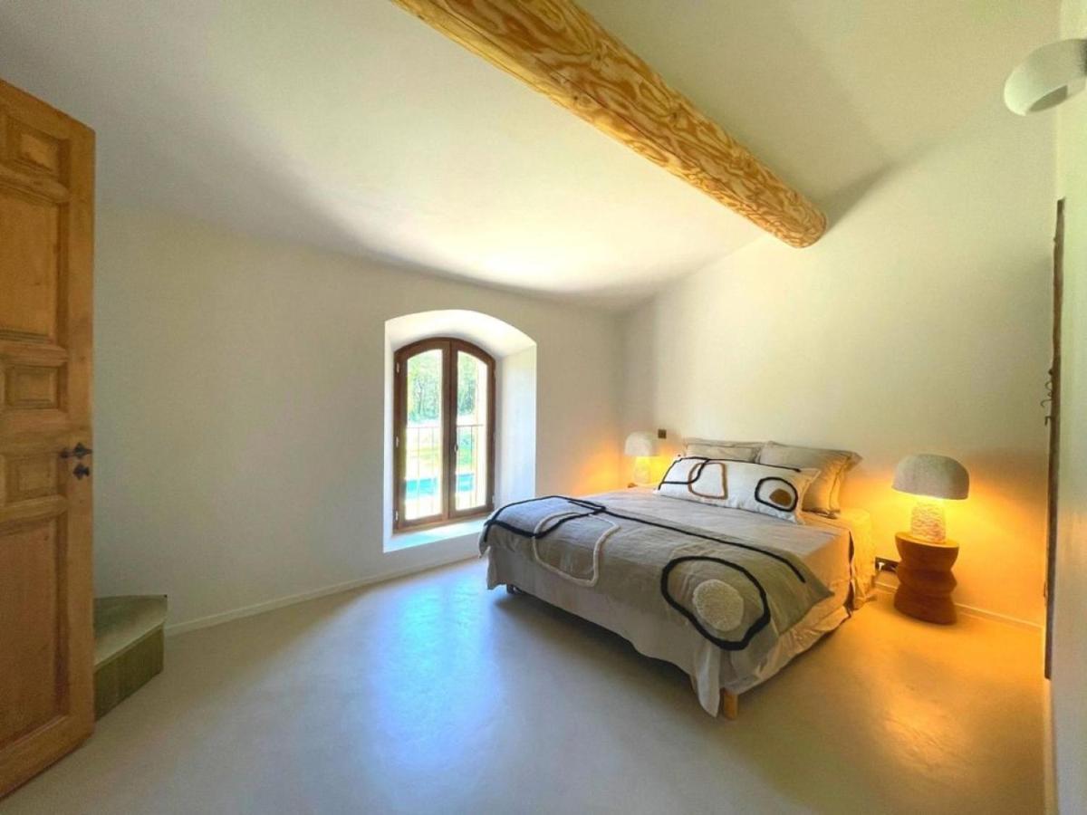 Exotic 4 Bedroom Near Aix En Provence * Nice