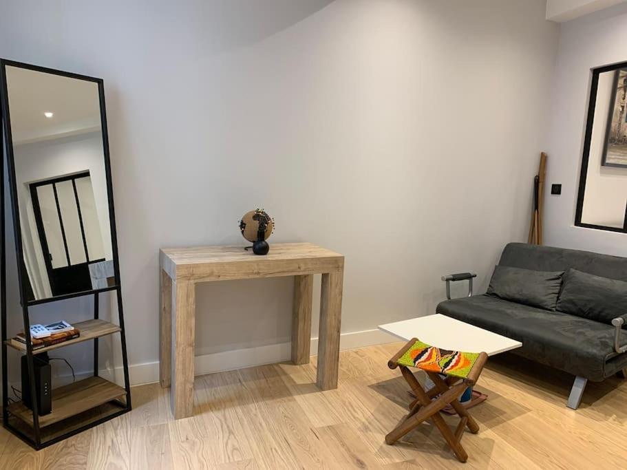 Superbe 2 Pieces Top Location Calme Et Climatise Apartment *