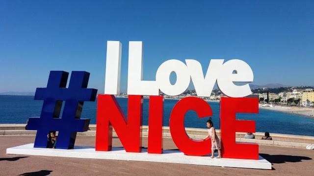 Le Californie Cote D'azur Les Pieds Dans L'eau Nice